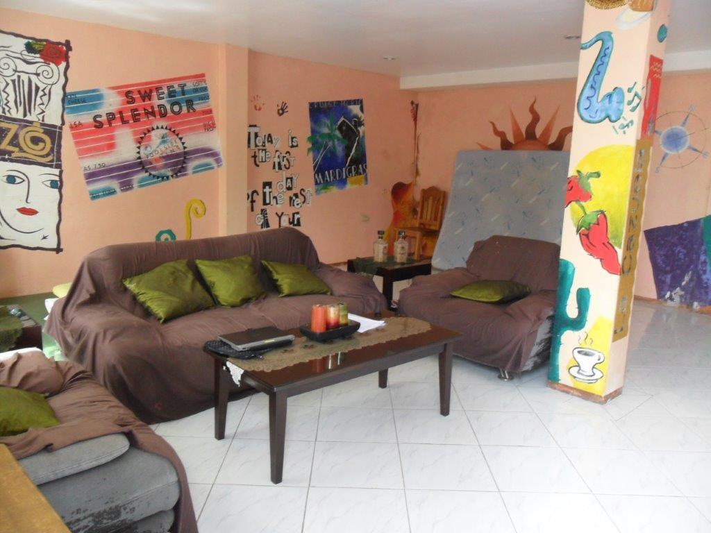 El Paso Inn Tagaytay City Екстериор снимка