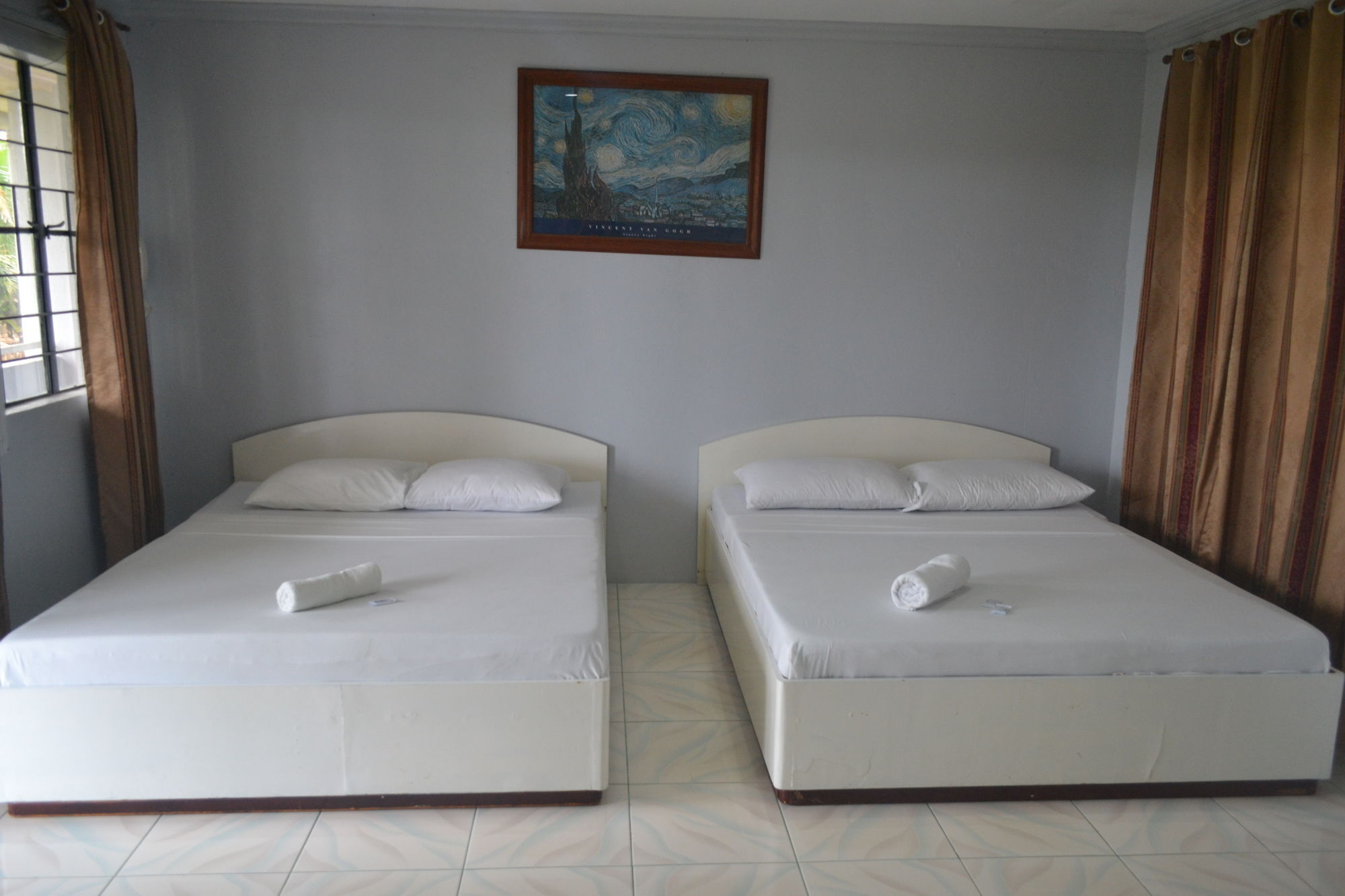El Paso Inn Tagaytay City Екстериор снимка