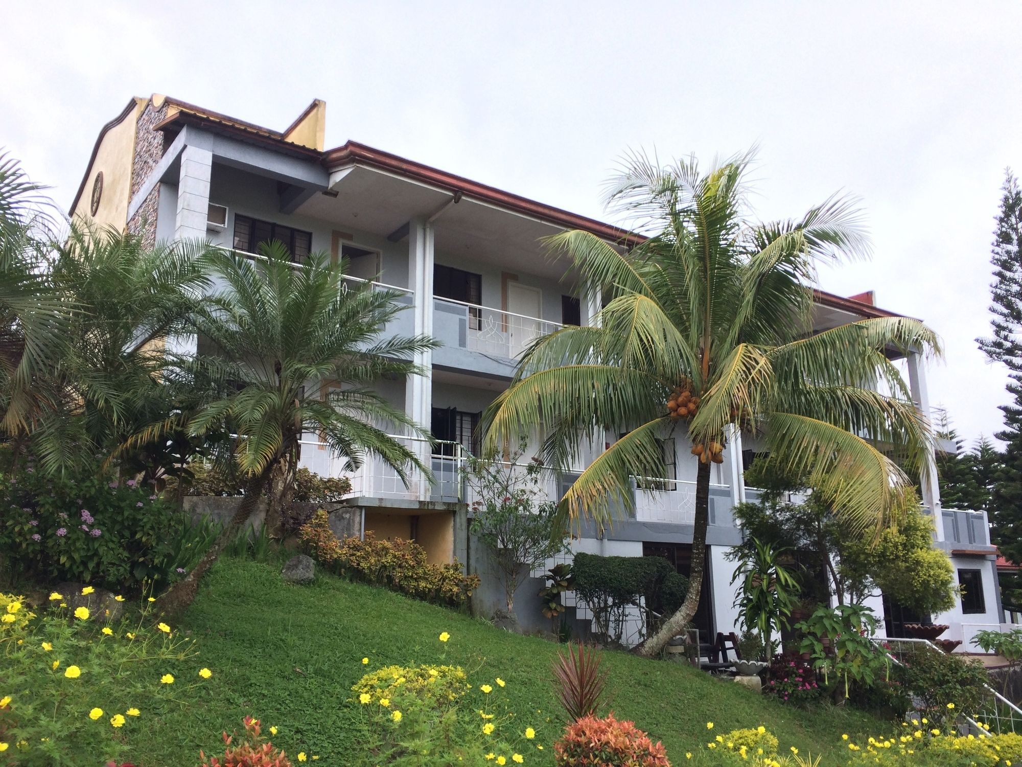 El Paso Inn Tagaytay City Екстериор снимка